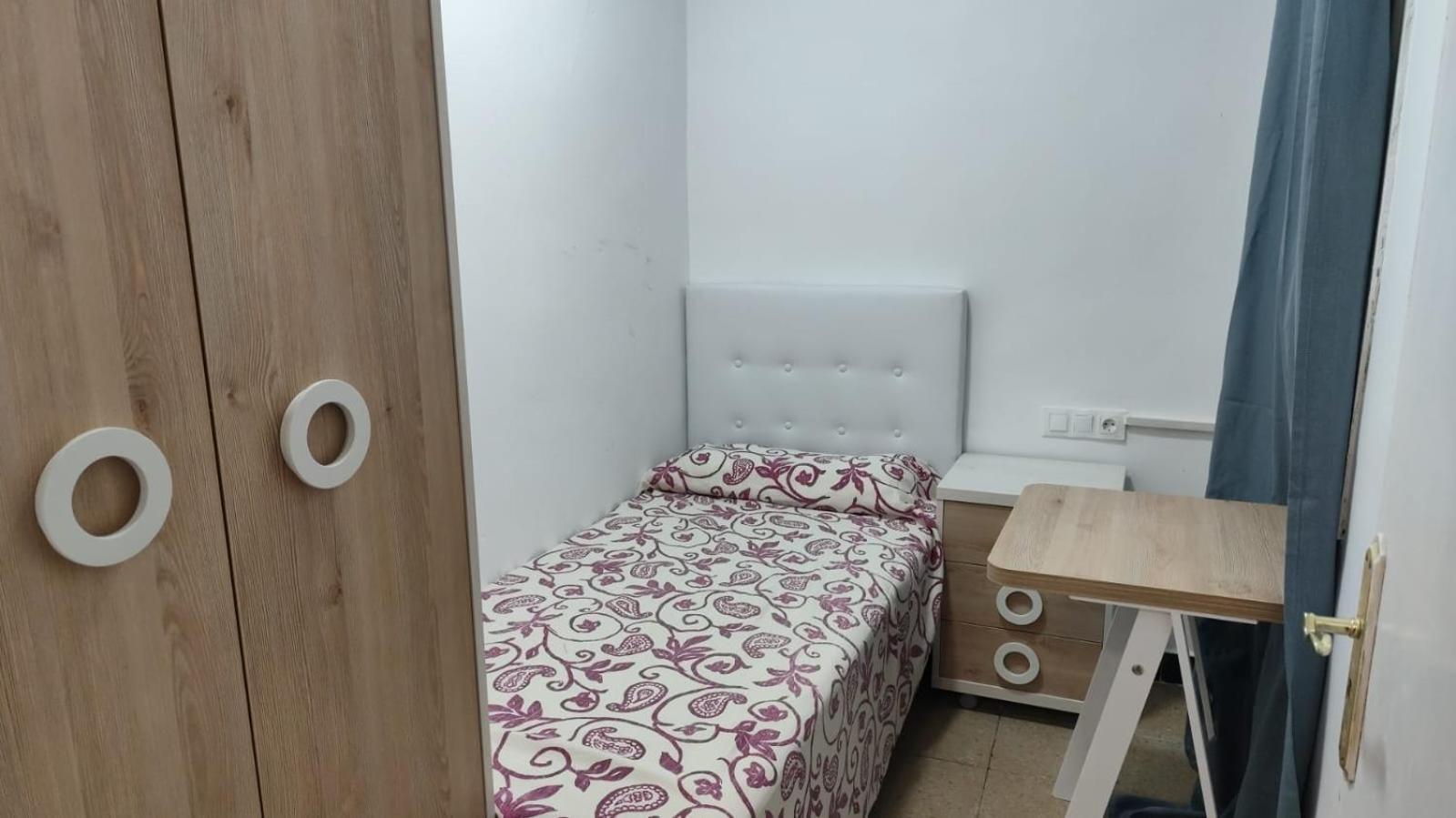 Hostal Ideal Gavà Eksteriør billede