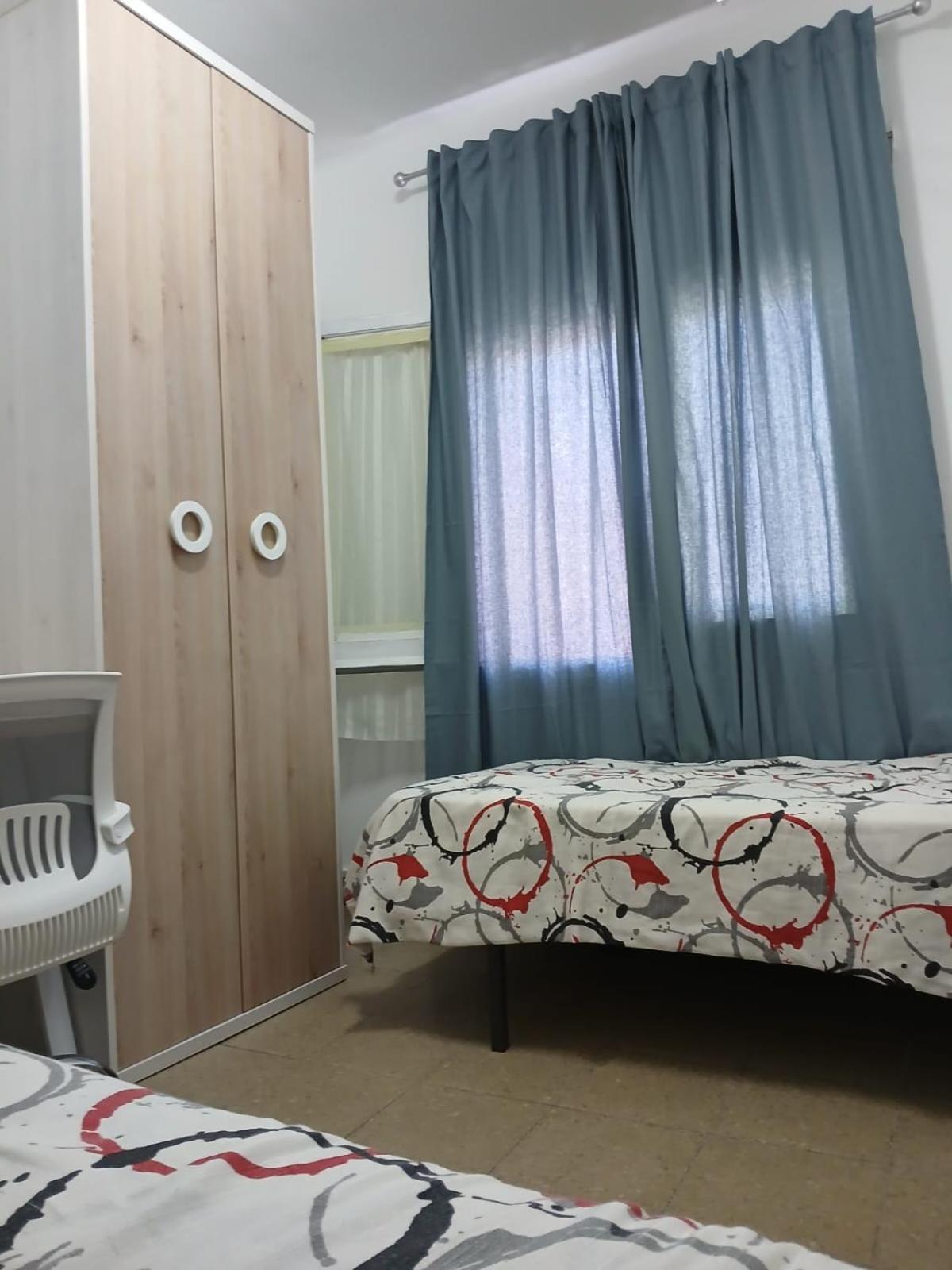 Hostal Ideal Gavà Eksteriør billede